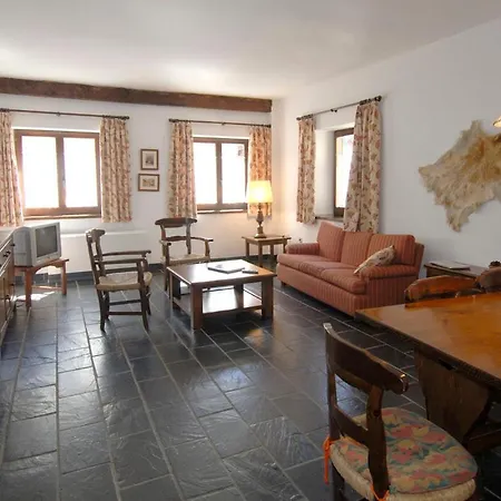 Linsoles Apartamento