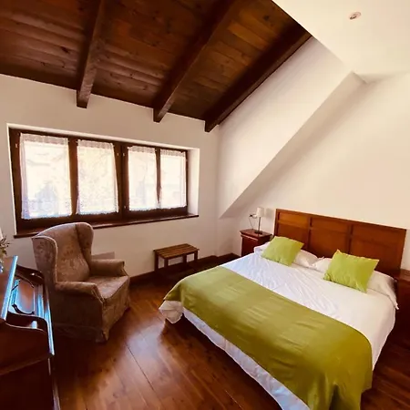 Linsoles Apartamento Eriste