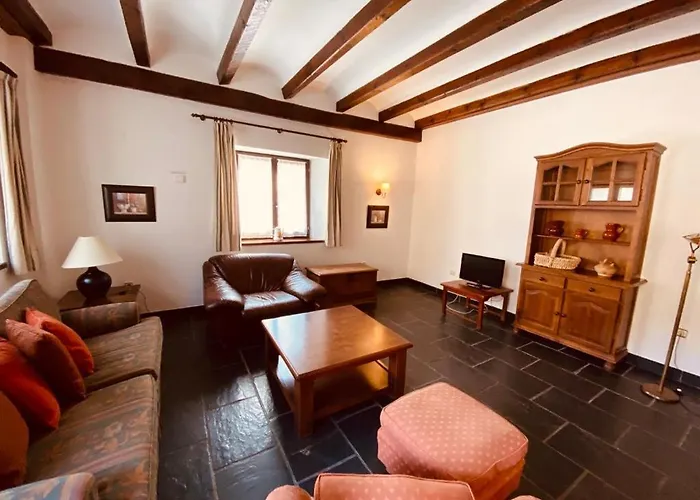 Linsoles Apartment Eriste